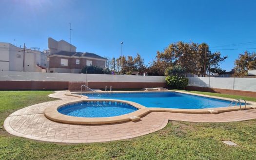 Totally renovated modern 2 bedrooms appartment