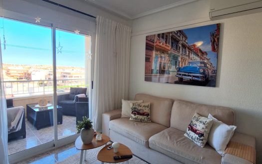 Totally renovated modern 2 bedrooms apartment